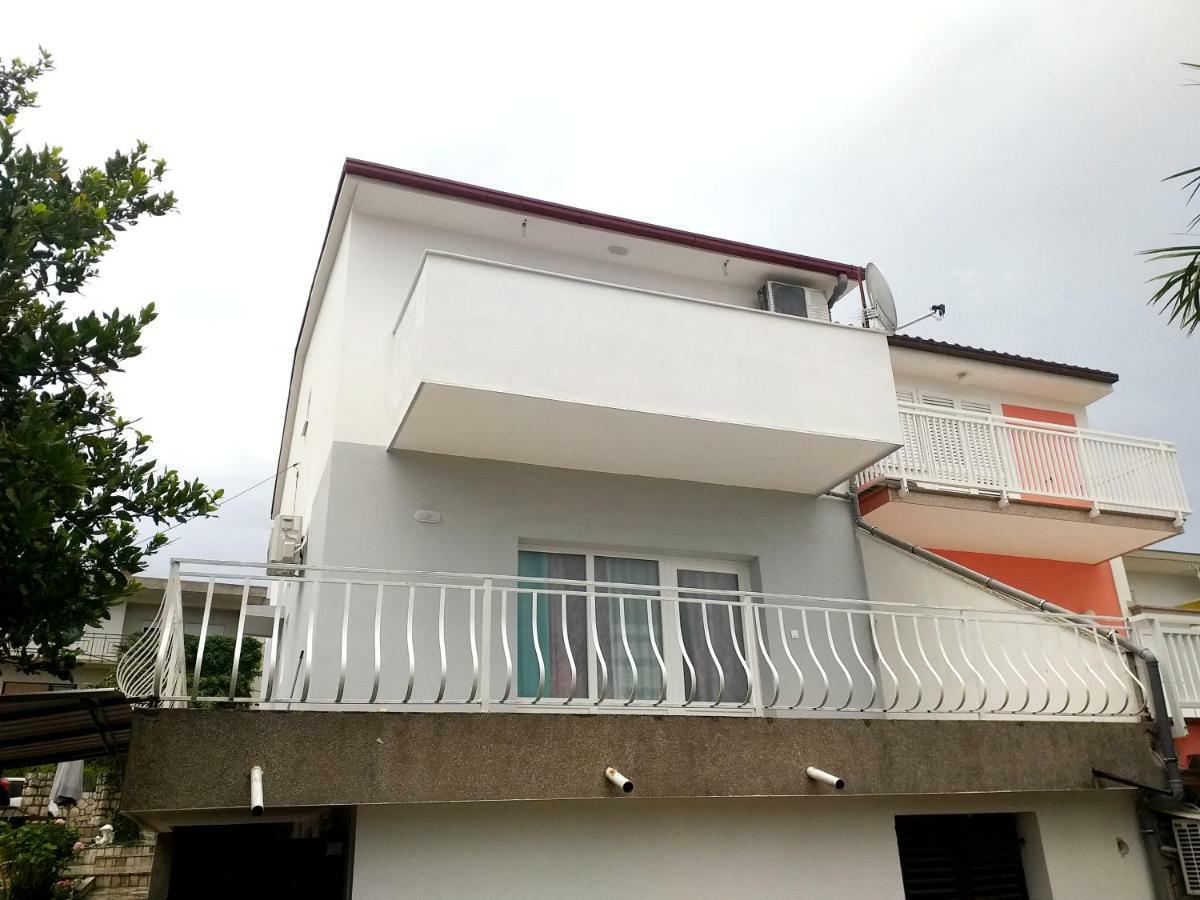 Villa Dora ##3 Crikvenica Buitenkant foto